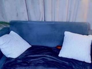 jessie-bell live webcam show