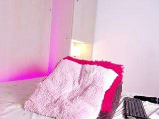 kendallwestt live webcam show