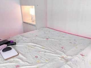 KendallWestt live webcam show