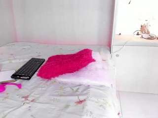 KendallWestt live webcam show