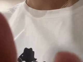 Izzabel live webcam show