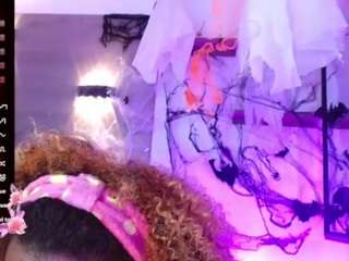 AshleysofiaTheninson