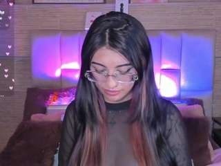 MiaDevine live webcam show