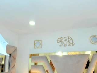 tania-brown01 live webcam show