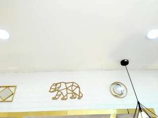 tania-brown01 Live Webcam on CamSoda