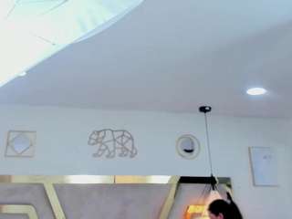 tania-brown01 live cam preview