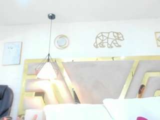 tania-brown01 live cam preview