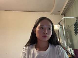 Live cam show with Minji