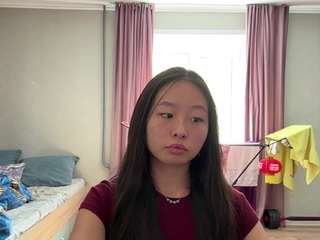 Minji live cam preview