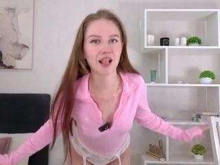 chanellewimbley's live room