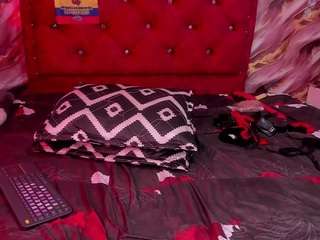 karlahotks live webcam show