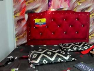 karlahotks live webcam show