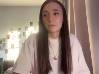 luveniarann live webcam show