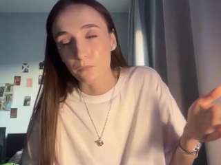 luveniarann live webcam show