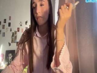 LuveniaRann live webcam show