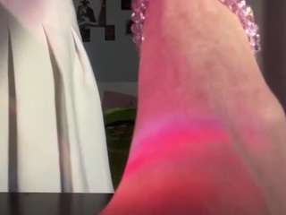 LuveniaRann live webcam show