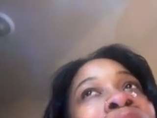 sinnamonbunniiii live webcam show