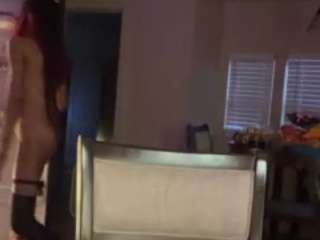 sinnamonbunniiii live webcam show