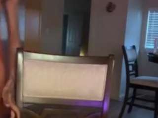 SinnamonBunniiii live webcam show