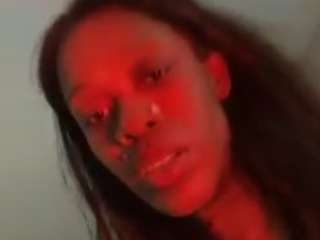 sinnamonbunniiii's live room