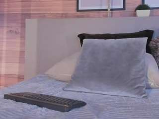VioletMuller live cam preview
