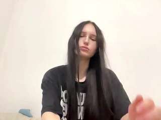 yurikorustin