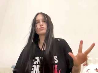 yurikorustin