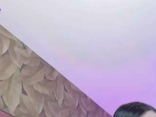 MaddyJhones-1 live cam preview