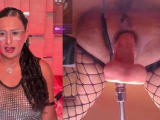 VictoriaNoir live webcam show