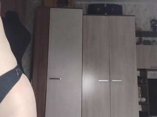 AlveraHalbert live webcam show