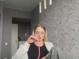 SantanaAveritte live webcam show