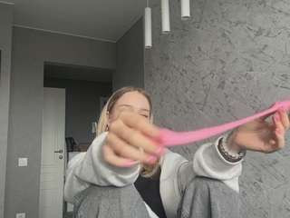 Santanaaveritte's live stream