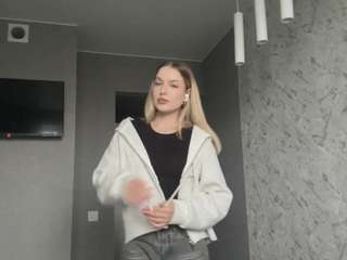 SantanaAveritte live webcam show