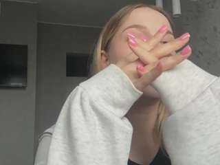 SantanaAveritte live webcam show