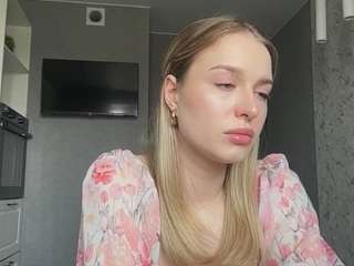 SantanaAveritte live webcam show