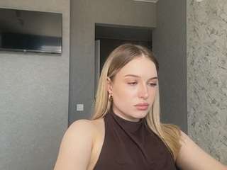 SantanaAveritte live webcam show