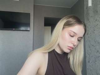 SantanaAveritte live webcam show