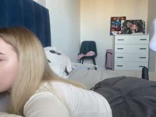 SantanaAveritte live cam preview