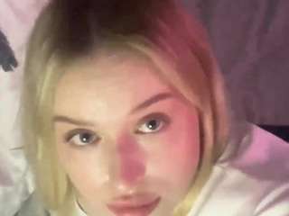 SantanaAveritte live cam preview