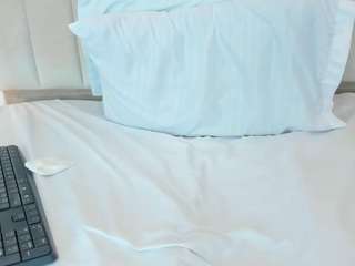 sofi-and-dante webcam model