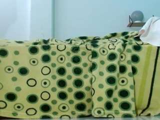 alondra18nice live webcam show