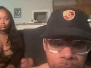 armanisoaks live webcam show