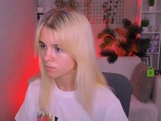 IvyLacee live webcam show