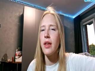 JoiPuhr live webcam show