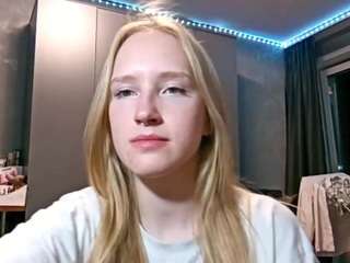 JoiPuhr live webcam show