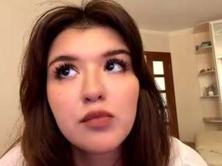 latinaehman Live Webcam on CamSoda