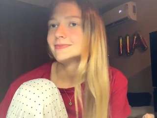 leorakorzep live webcam show