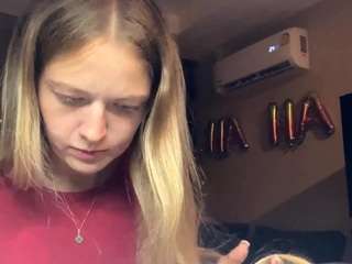 leorakorzep live webcam show