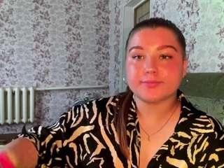 MaximinaEtling live webcam show