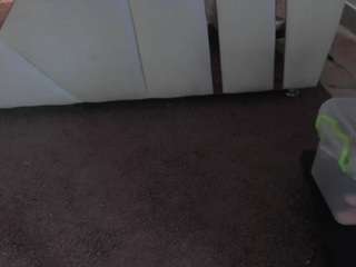 sharonskiinny live webcam show